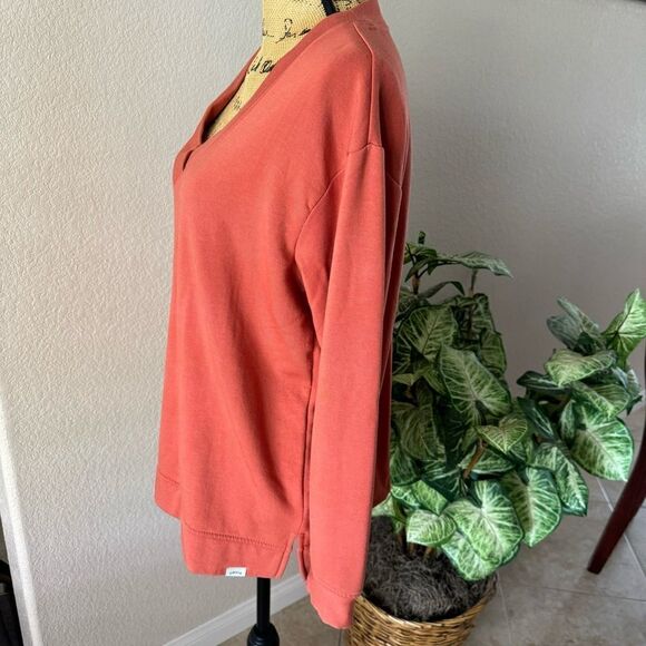 Orvis Women’s V-Neck Pullover Top, Medium, Terracotta - Classic Collection - Picture 4 of 7